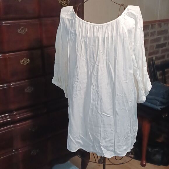 Phases Cream Cotton Top - Picture 7 of 7